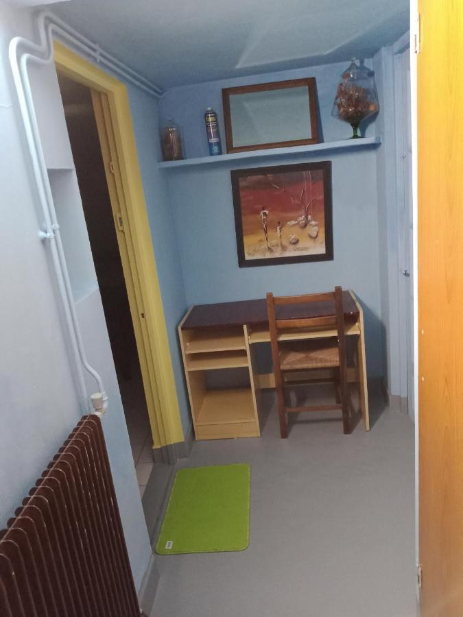 Montluçon Maison Complete מראה חיצוני תמונה